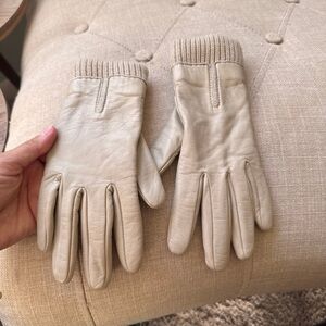 Gloves genuine leather lined with fleece decorated with knitted wool never used